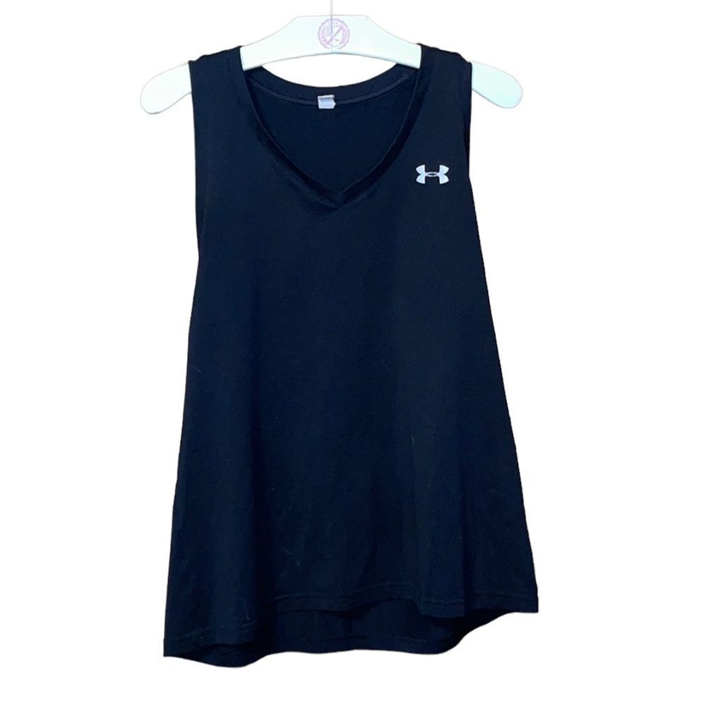•UNDER AMROUR•BLACK HEATGEAR ACTIVE WEAR TANK TOP IN SIZE MED